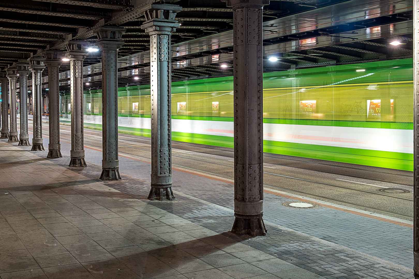 Straßenbahn am Hbf