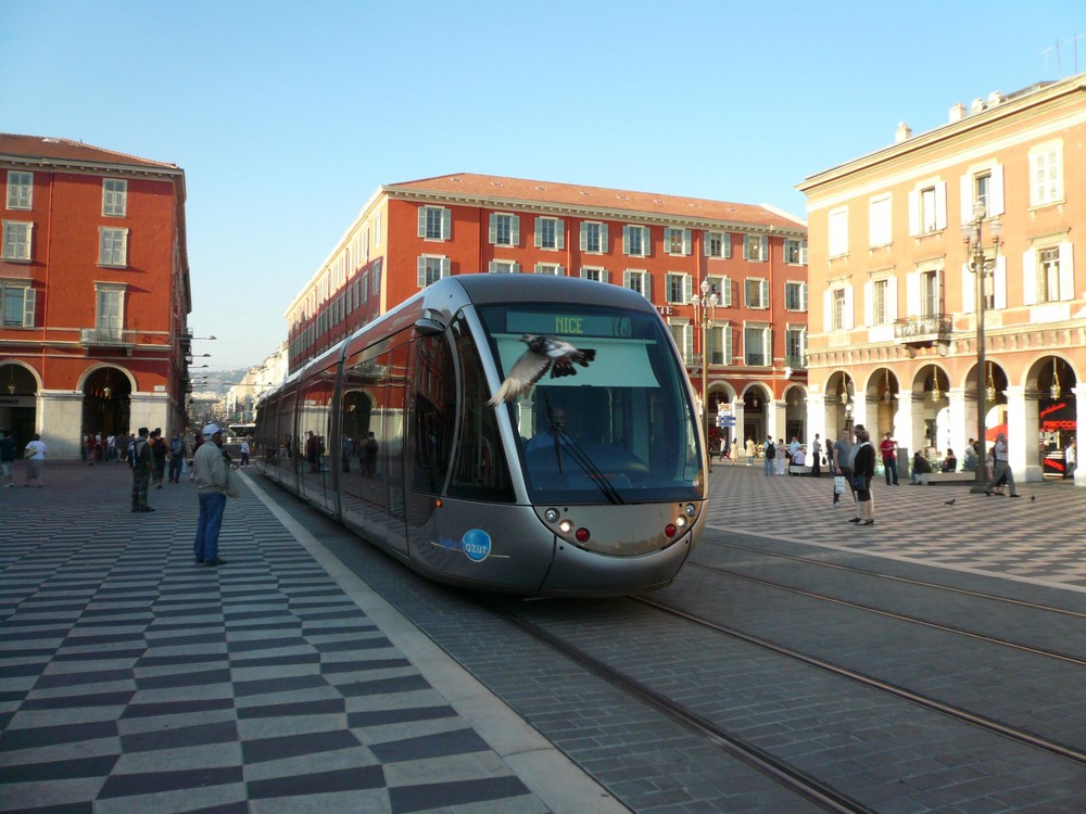 Strassenbahn in Nizza - tramway à Nice
