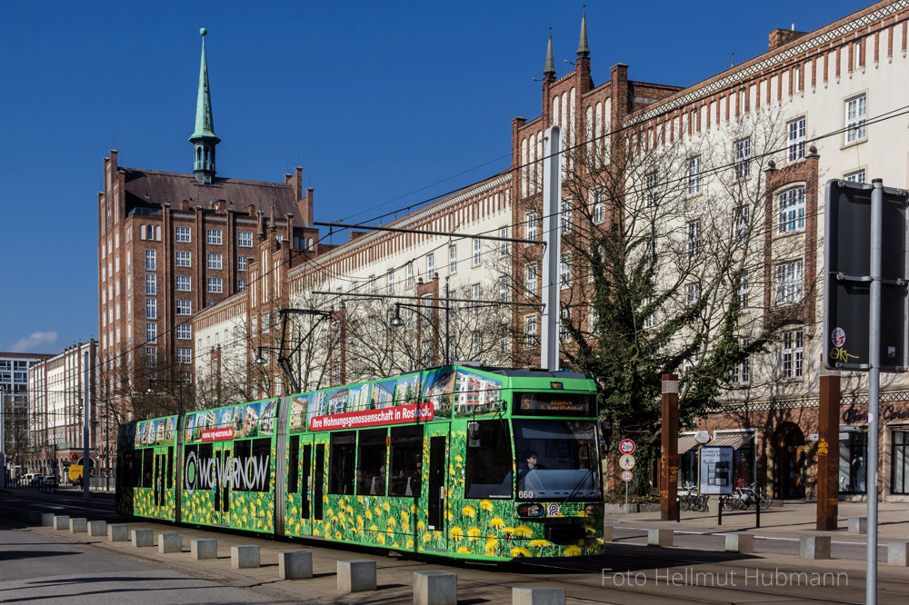 STRASSENBAHN IN ROSTOCK