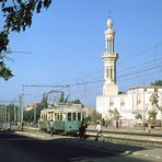 Strassenbahn mit Moschee