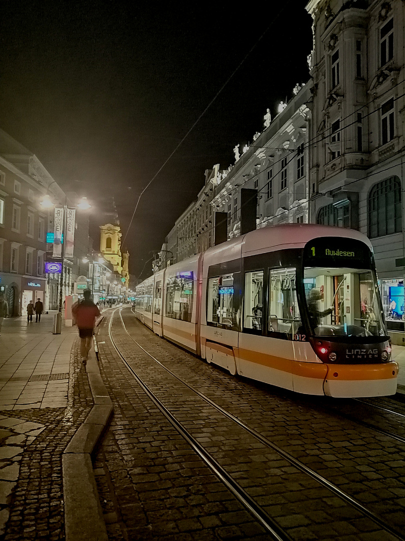 Straßenbahn nach Auwiesen