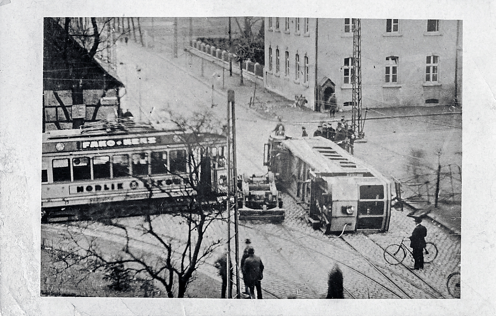  Straßenbahn Unfall vor...