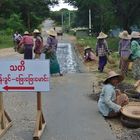 Straßenbau im Jahr 2012 in Myanmar