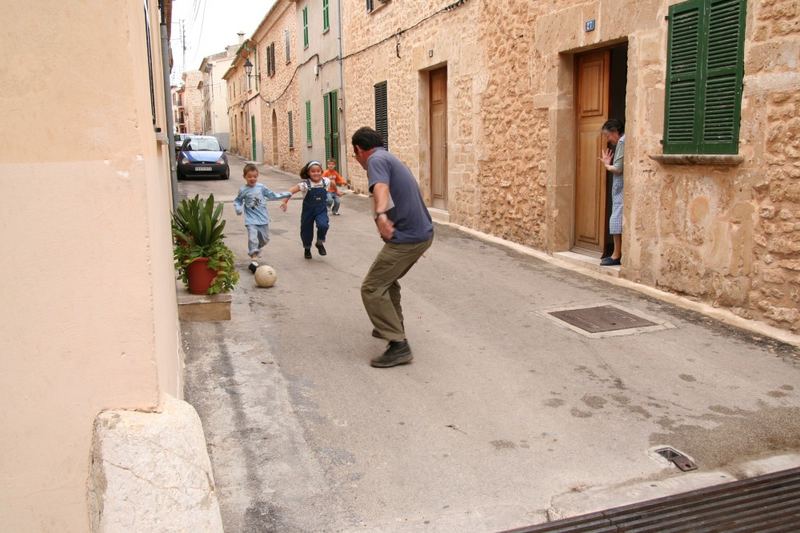 Straßenbild in Alcudia, Mallorca, Schnappschuß