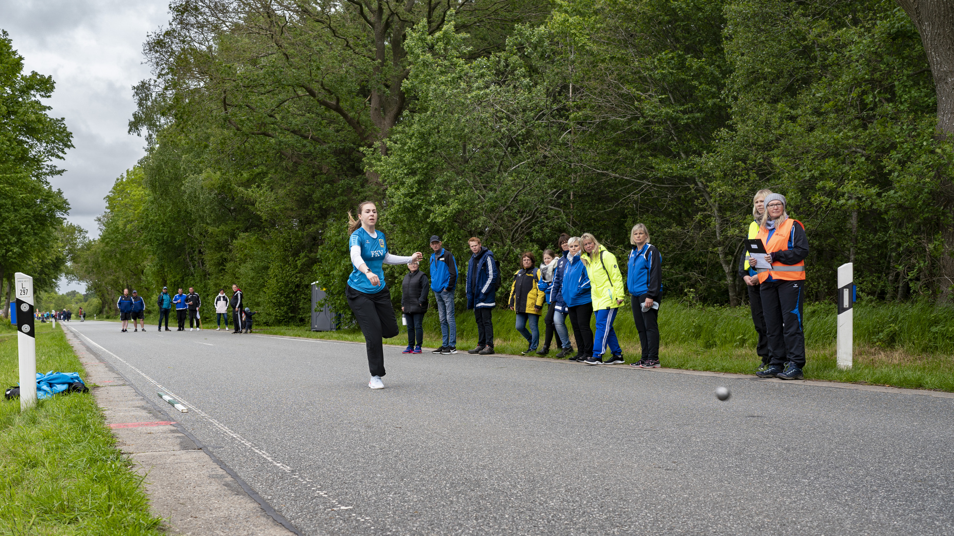 Straßenboßeln oder Road Bowlling