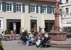 Straßencafé