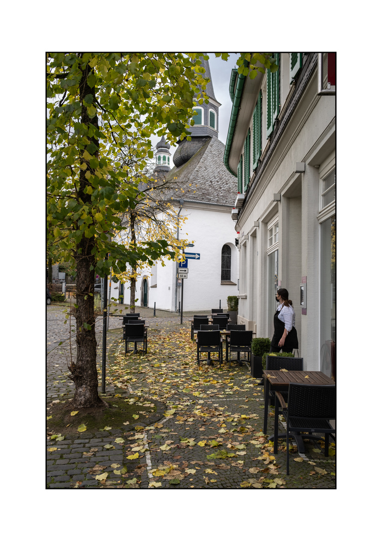 Straßencafé