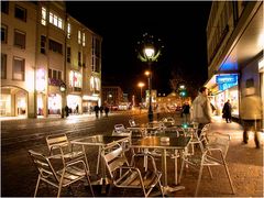 Straßencafe im Winter