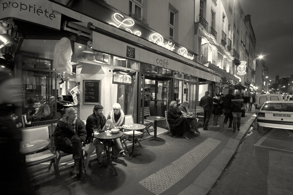 Straßencafe in Paris