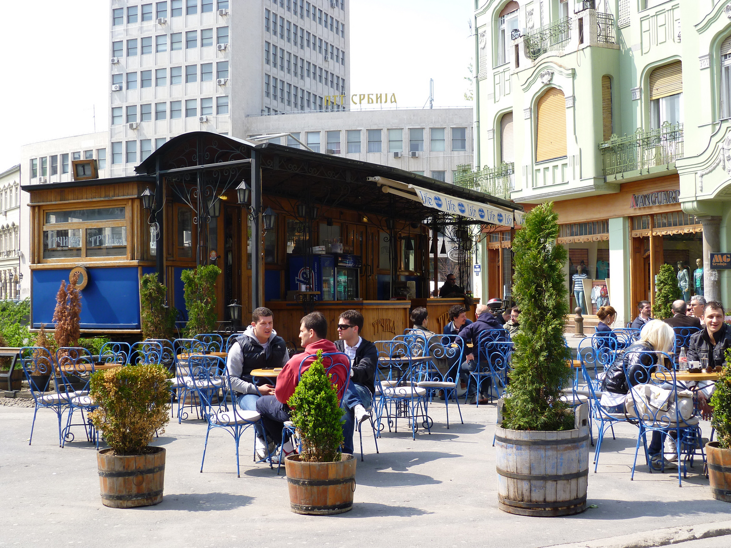 Straßencafeteria - Novi Sad, Vojvodina