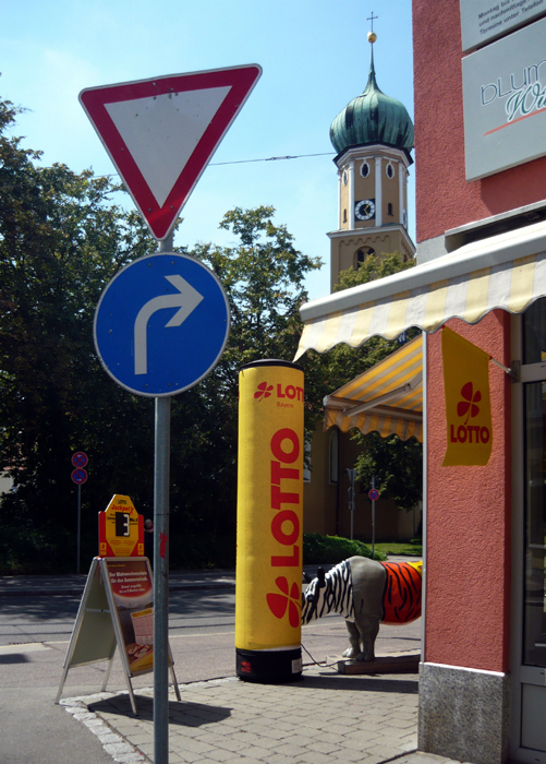 Straßenecke in Augsburg-Pfersee