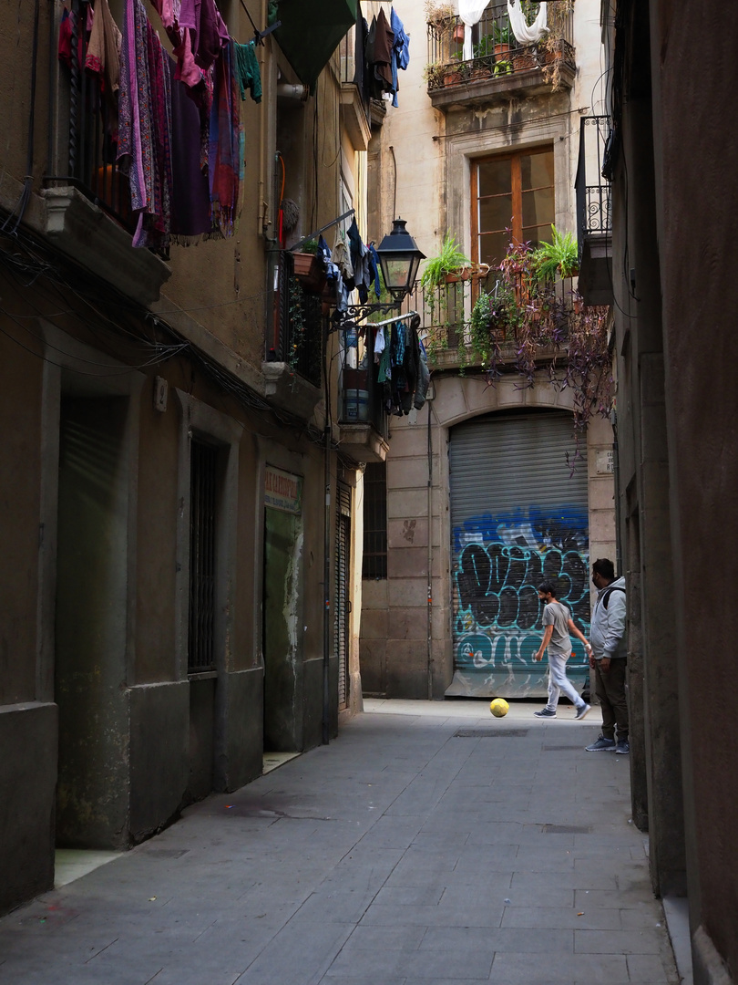 Straßenfußball in Barcelona