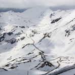 Strassengeschlengel in den Alpen