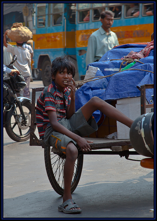 Straßenjunge in Kolkata