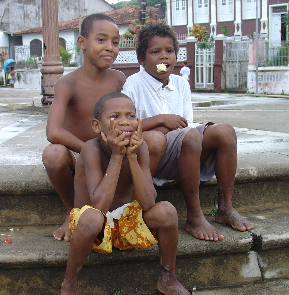 Strassenkinder in Cachoeira Brasilien