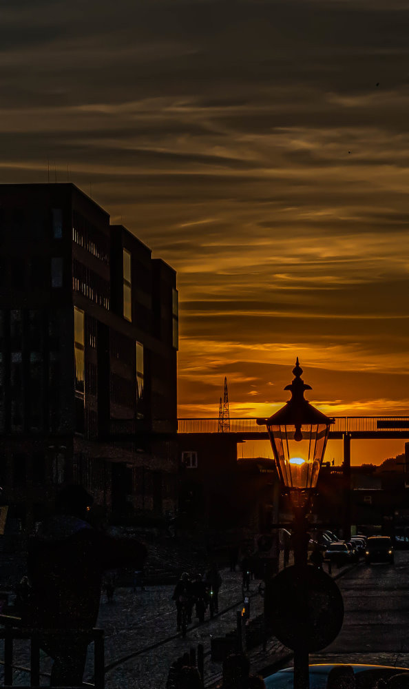 Straßenlampe Sonnenuntergang 