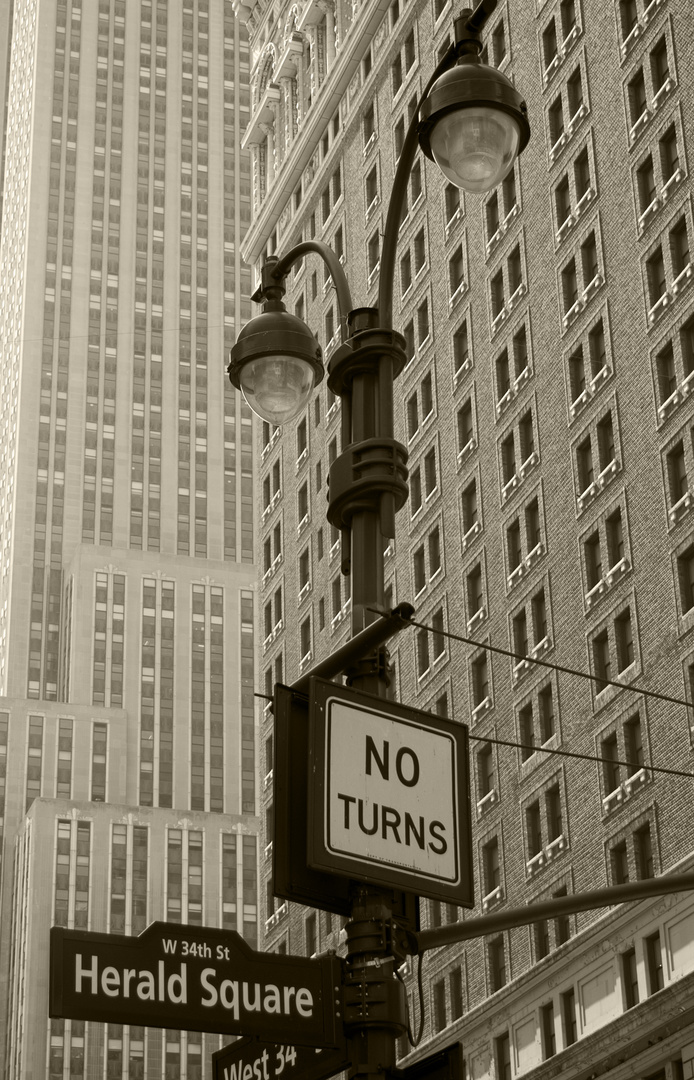 Straßenlaterne am Empire State Building