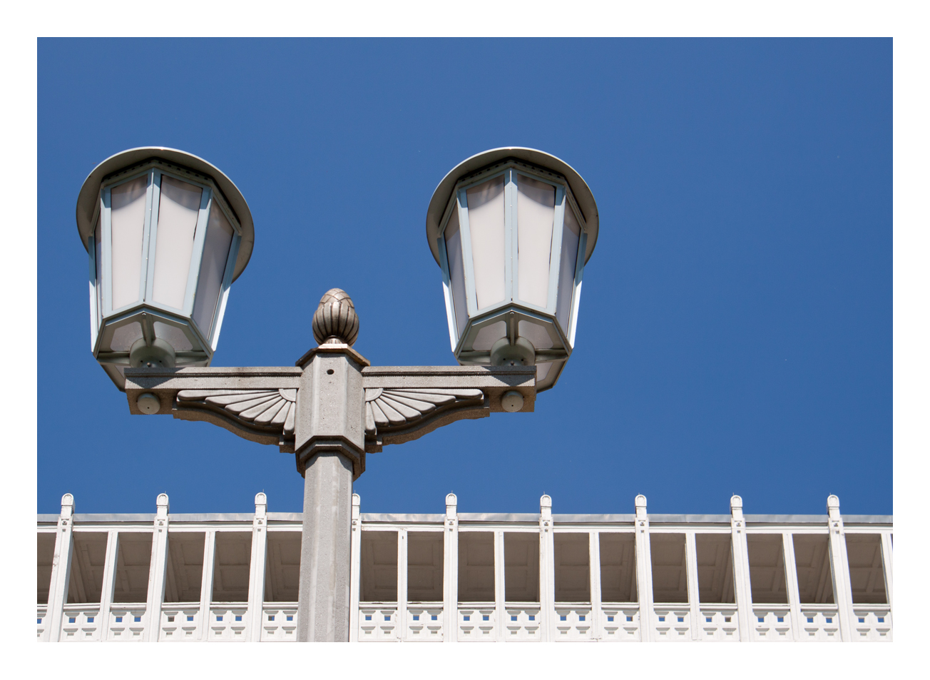 Straßenlaterne auf der Karl-Marx-Allee