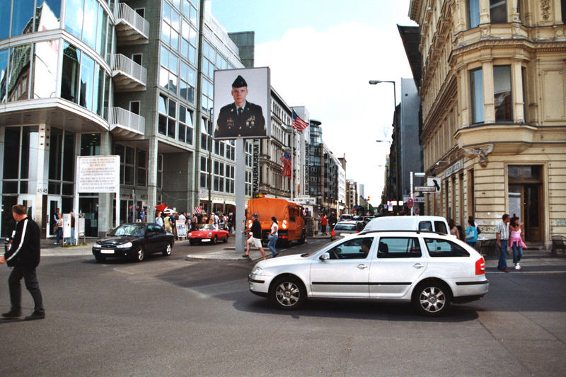 straßenleben an ´ner grenze ;-)