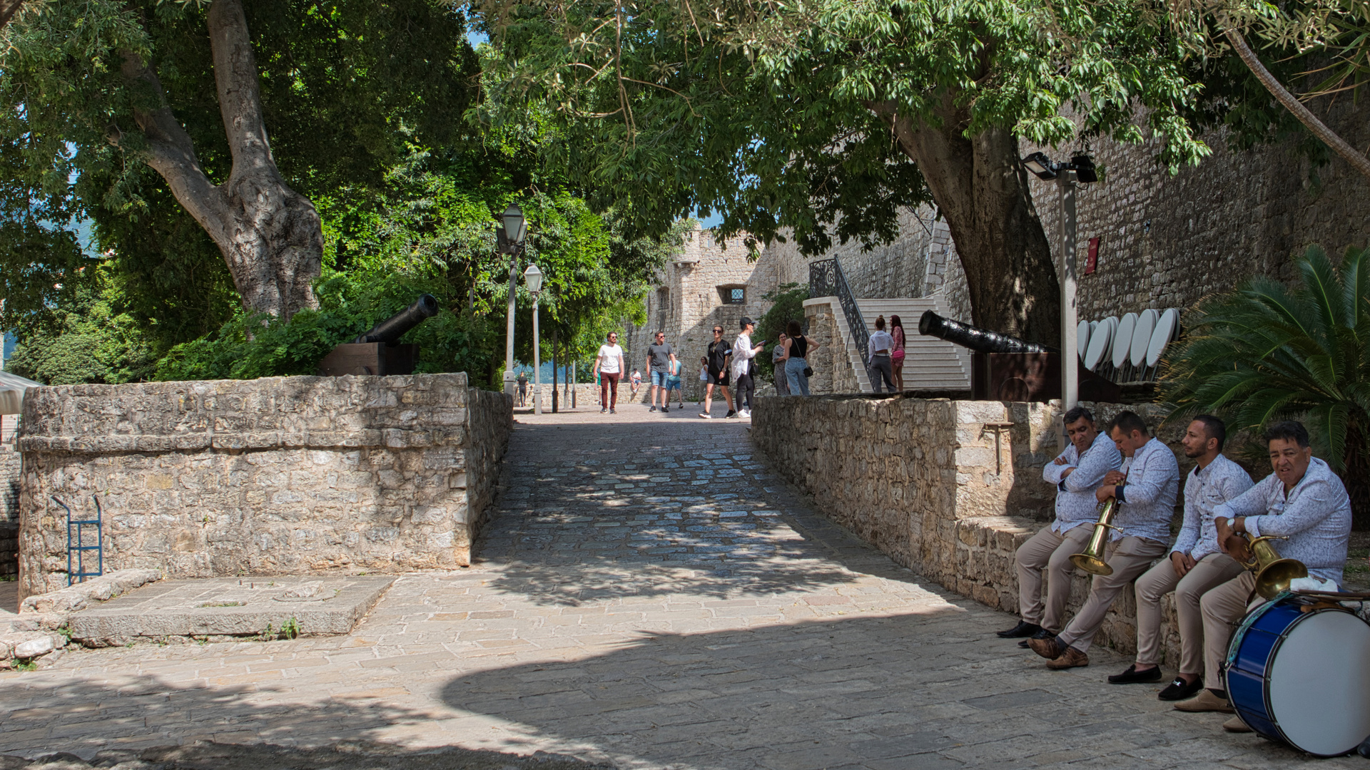 Straßenmusikanten in Budva