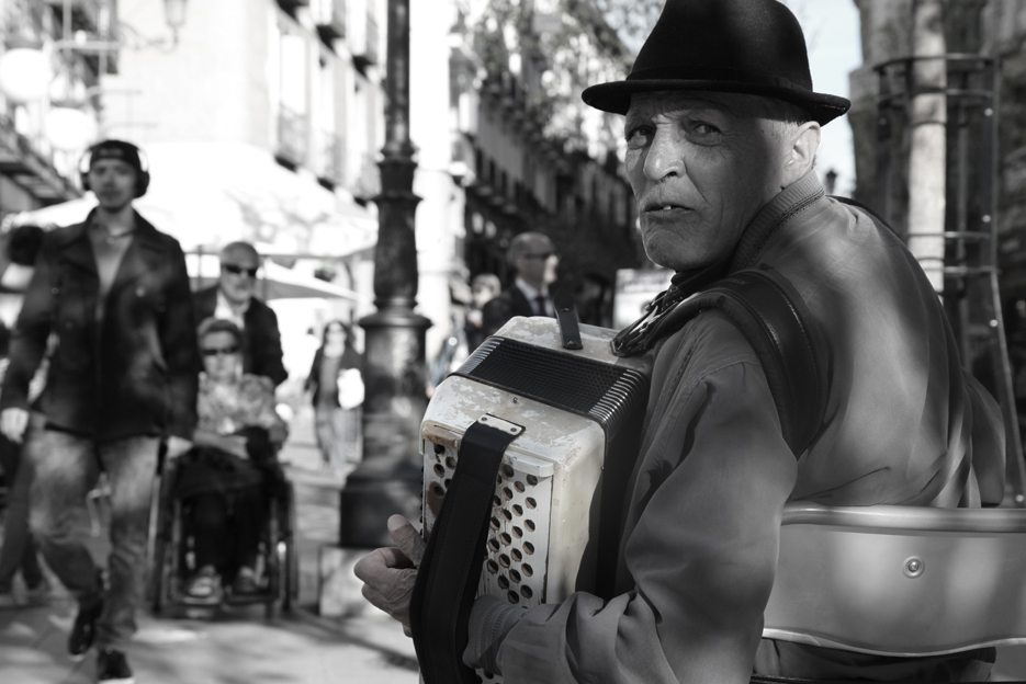 Straßenmusiker auf Plaza Isabel II