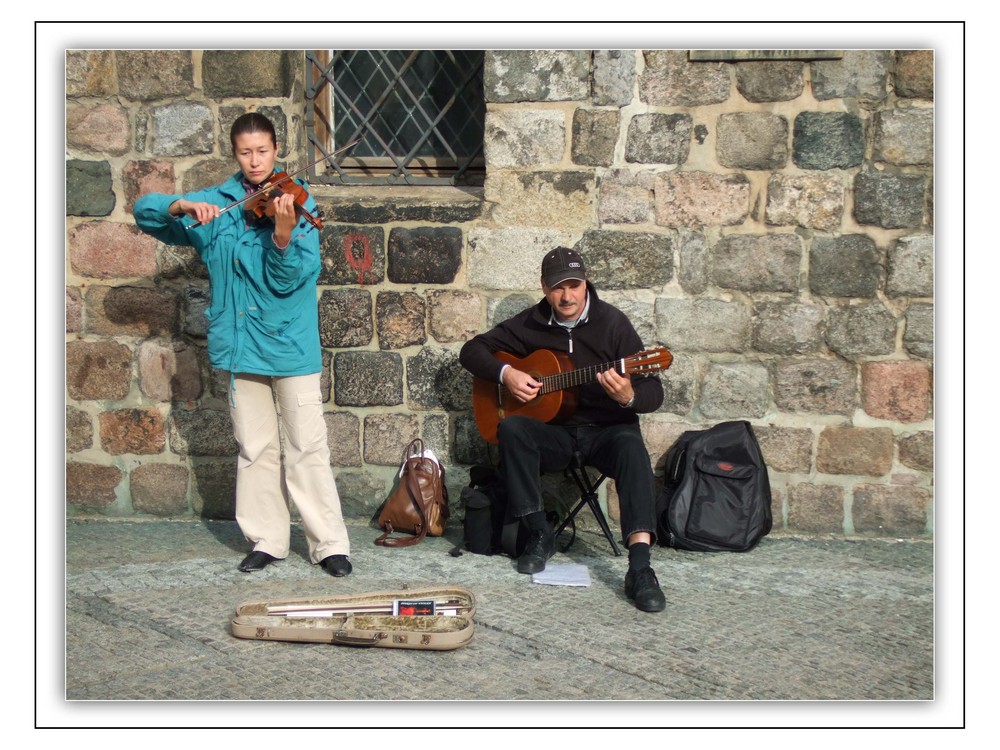 Straßenmusiker im Nicolaiviertel