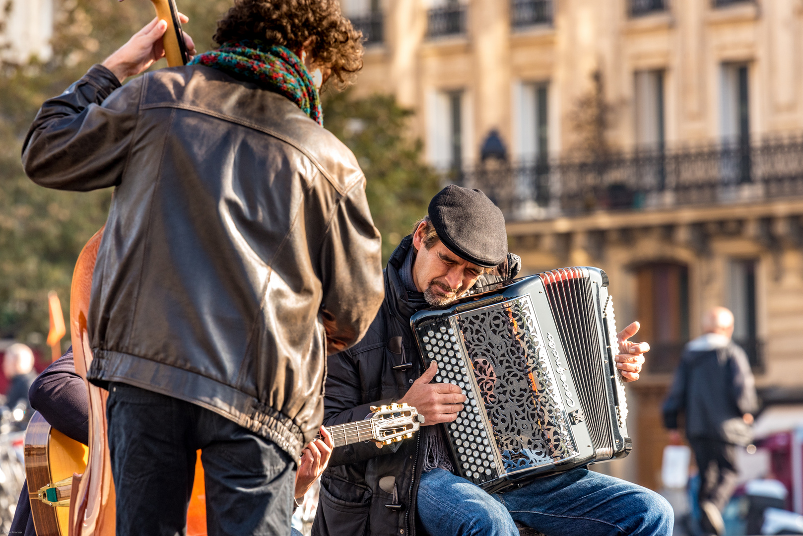 Straßenmusiker in Paris