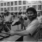 Strassenmusiker mit Schlegel - US street musician in Germany - Músico de la calle