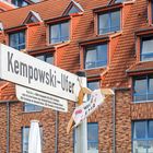 Straßenschild Kempowski-Ufer in Rostock