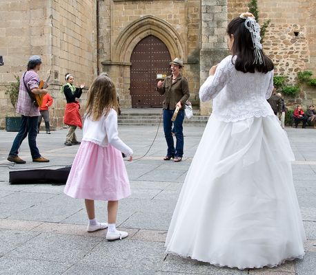 Straßenszene in Caceres, Spanien