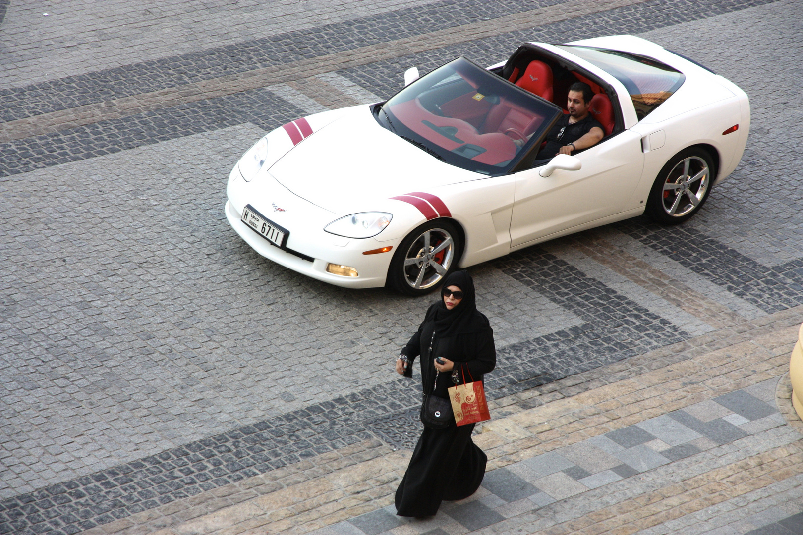 Straßenszene in Dubai