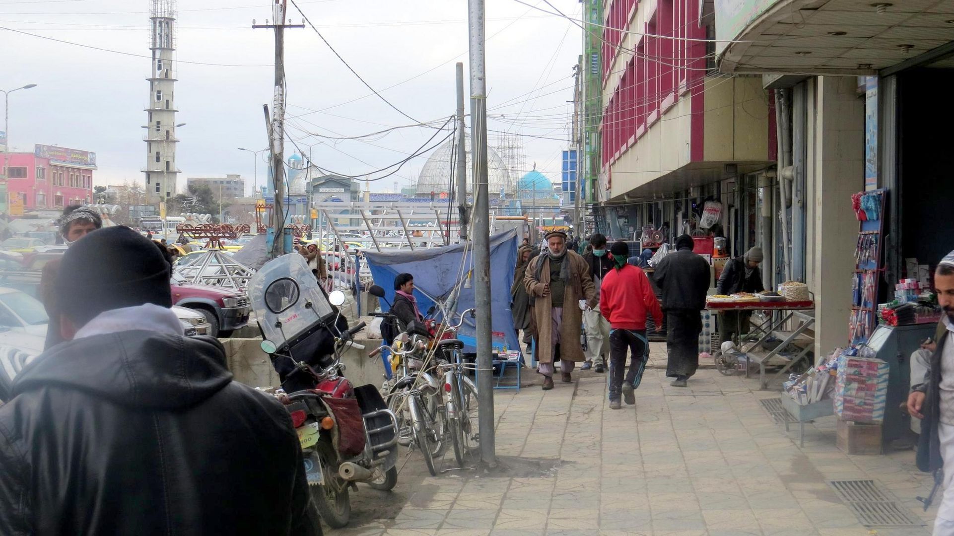 Straßenszene in Mazar El Sharif