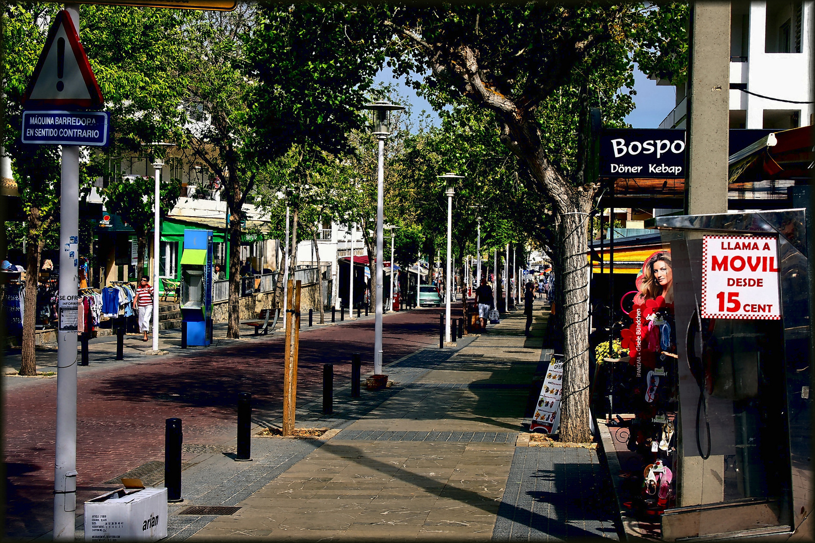 Straßenszene in Paguera