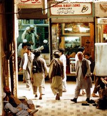 Strassenszene in Peshawar, Pakistan