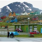 Straßenszene in Sisimiut