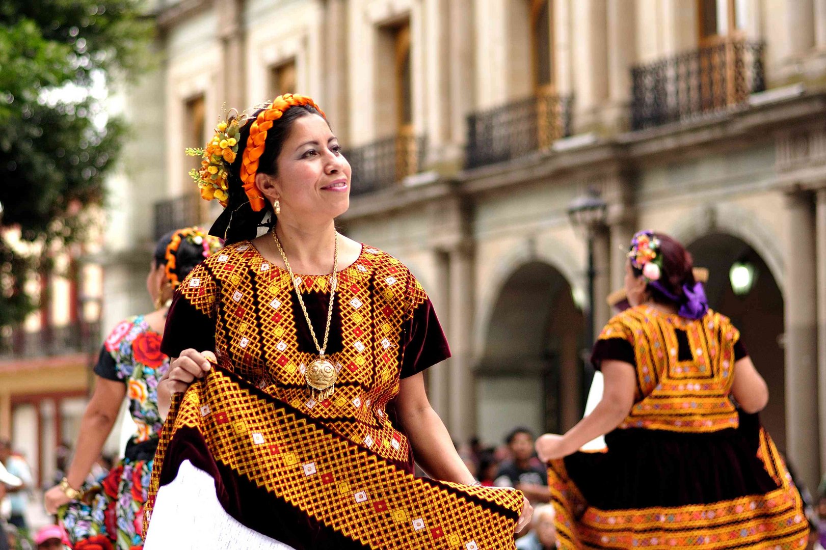 Straßentanz in Oaxaca