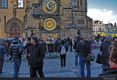 Straßenzene am Prager Rathaus