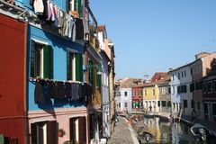 Straßenzug auf Burano/ Venedig