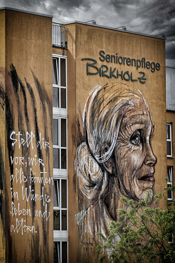 Street Art in Berlin von Herakut