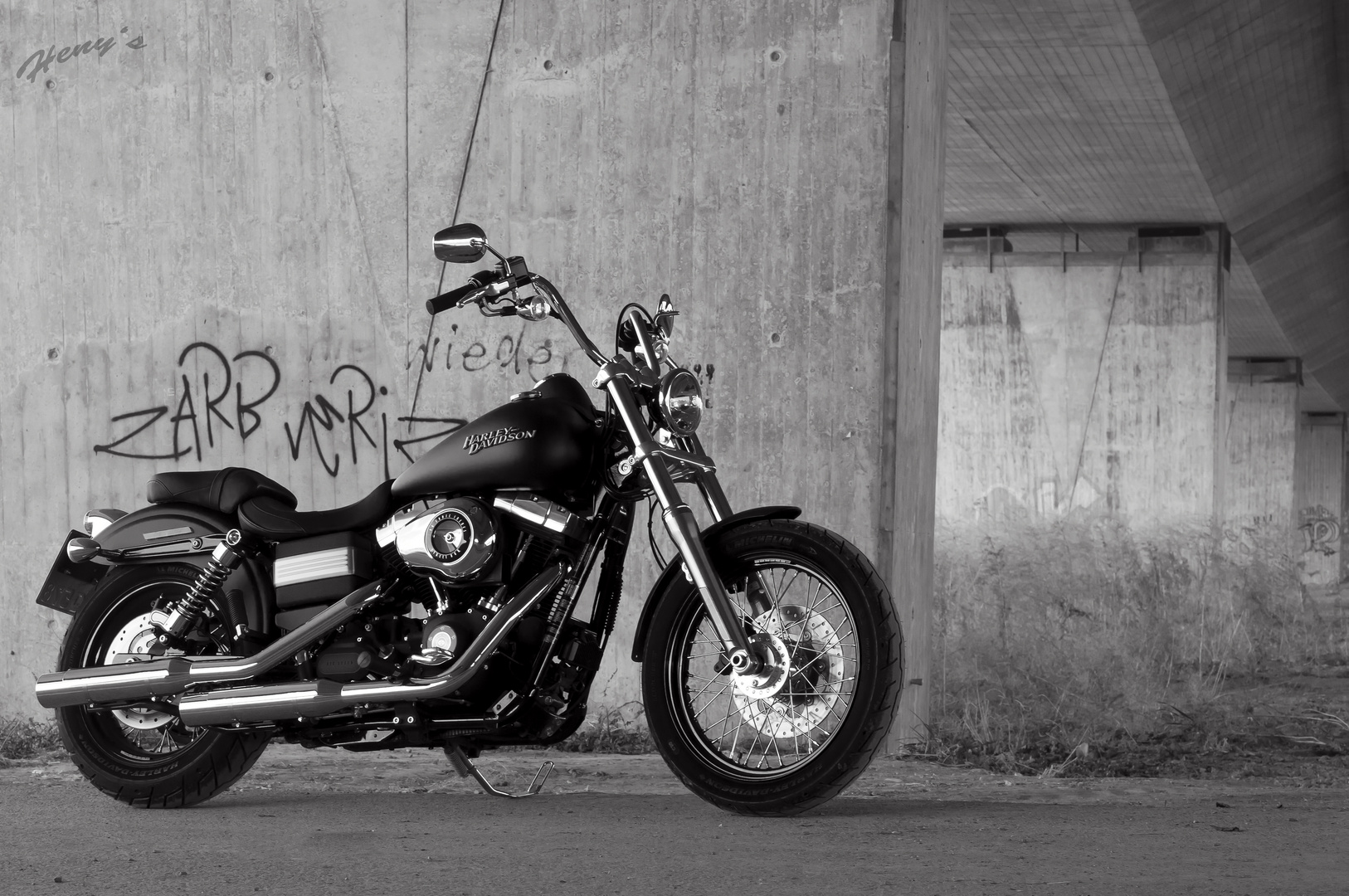 Street Bob