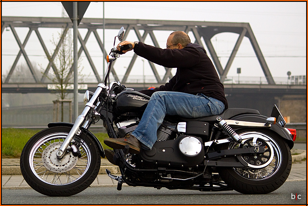 Street Bobber