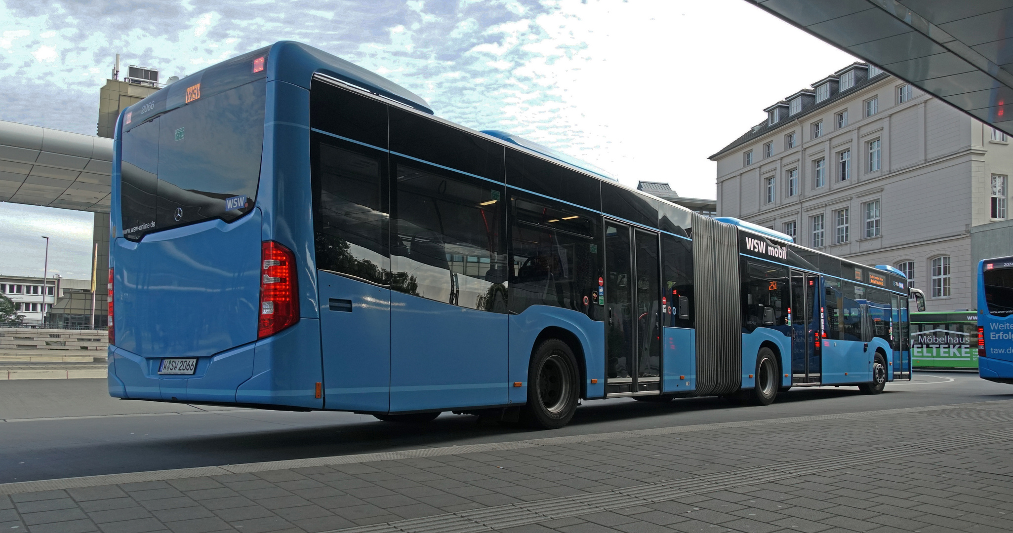 Street Bus fährt Foto & Bild deutschland, europe, nordrhein westfalen Bilder auf
