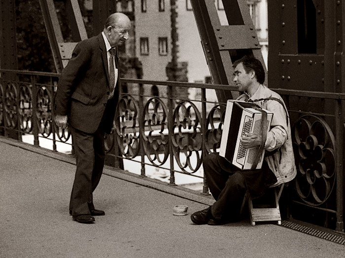 Street conversation