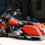 street-glide-orange-08