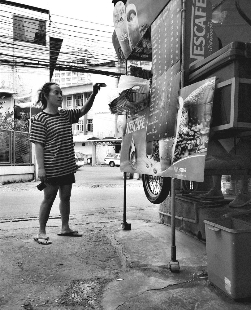 street Kaffeestand Thai p20-21-sw +6Fotos