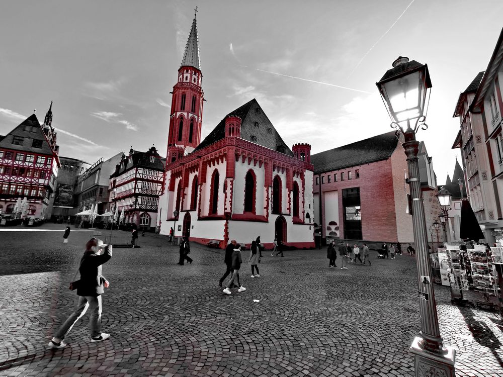 street Kirche FFM p30-51-col +4FotosMainufer