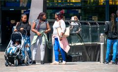 Street life in Rotterdam / Street 163