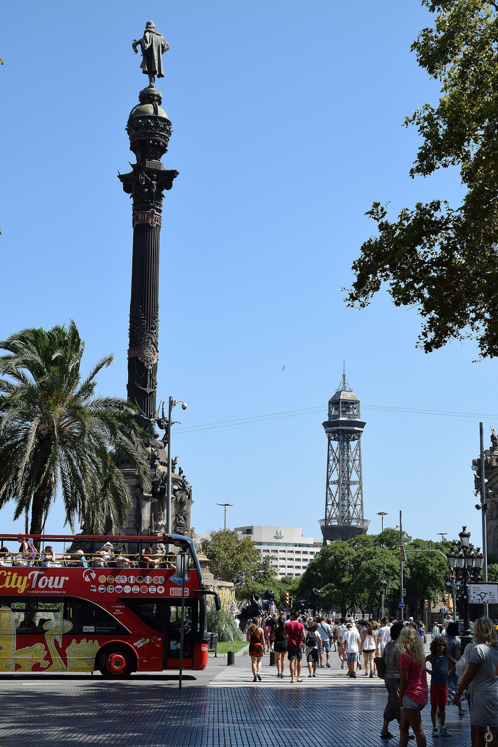 Street Life   --   Kolumbus, Barcelona   ©D1386