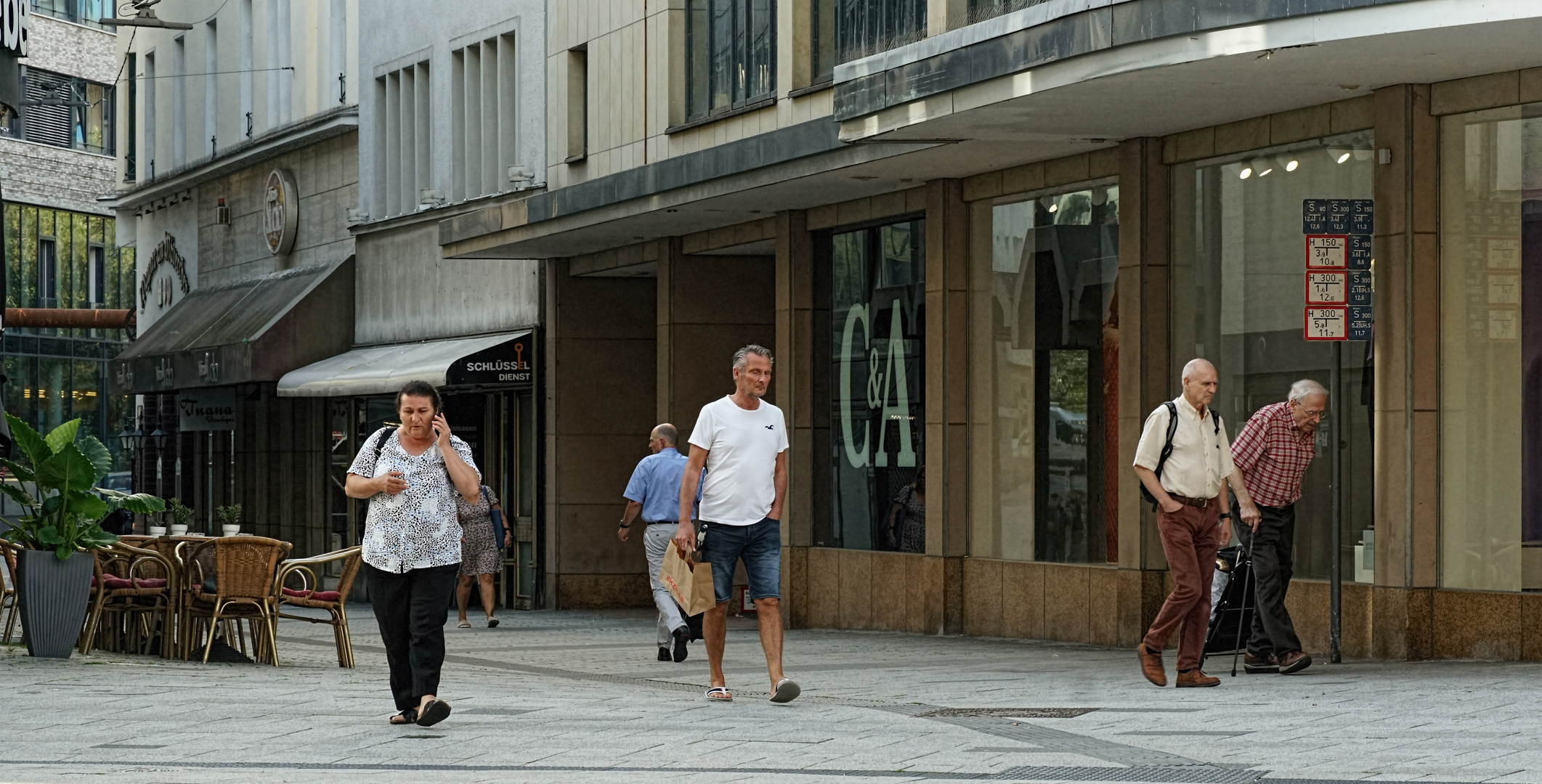 Street - Menschen in der Stadt