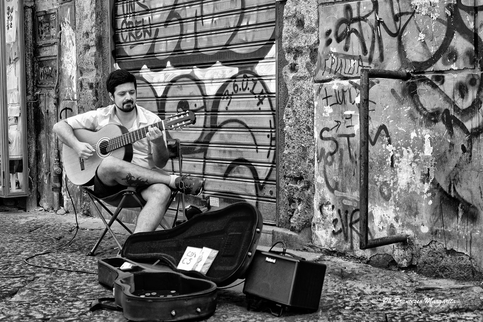  Street music